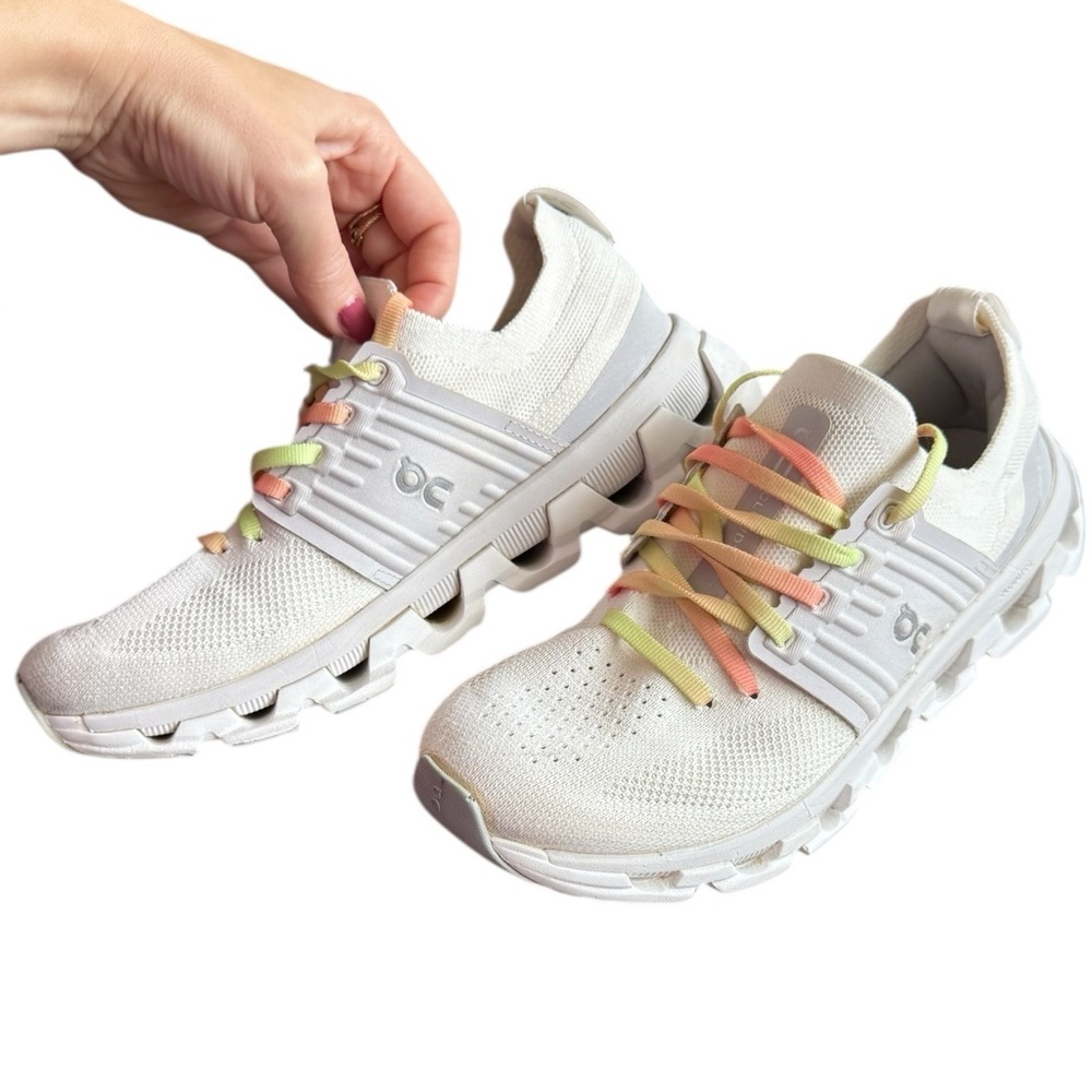 On Running Off White Sneakers with Colorful Laces - Picture 9 of 10